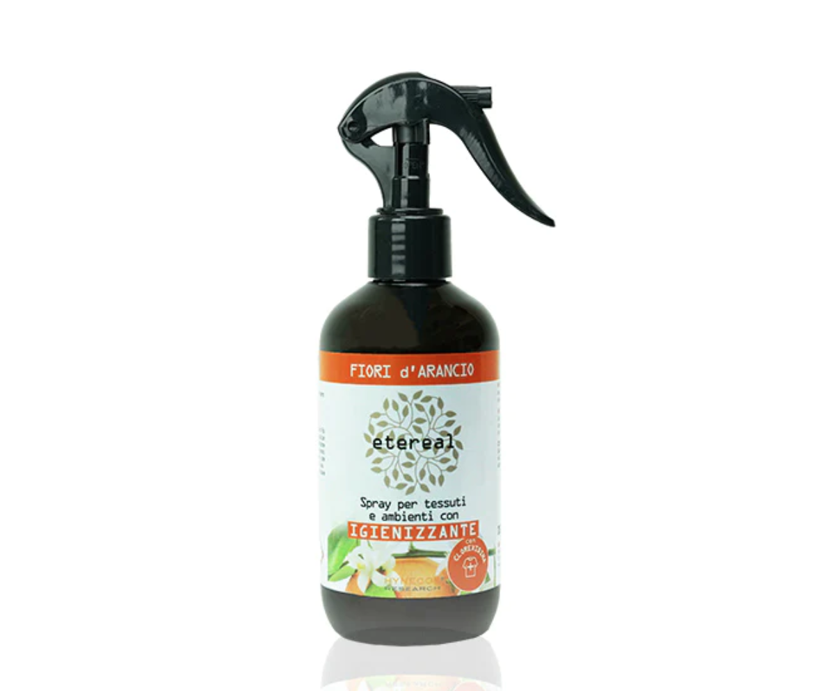 Spray Tessuti Ambienti Profumo Muschio Bianco Igienizzante 250 ml